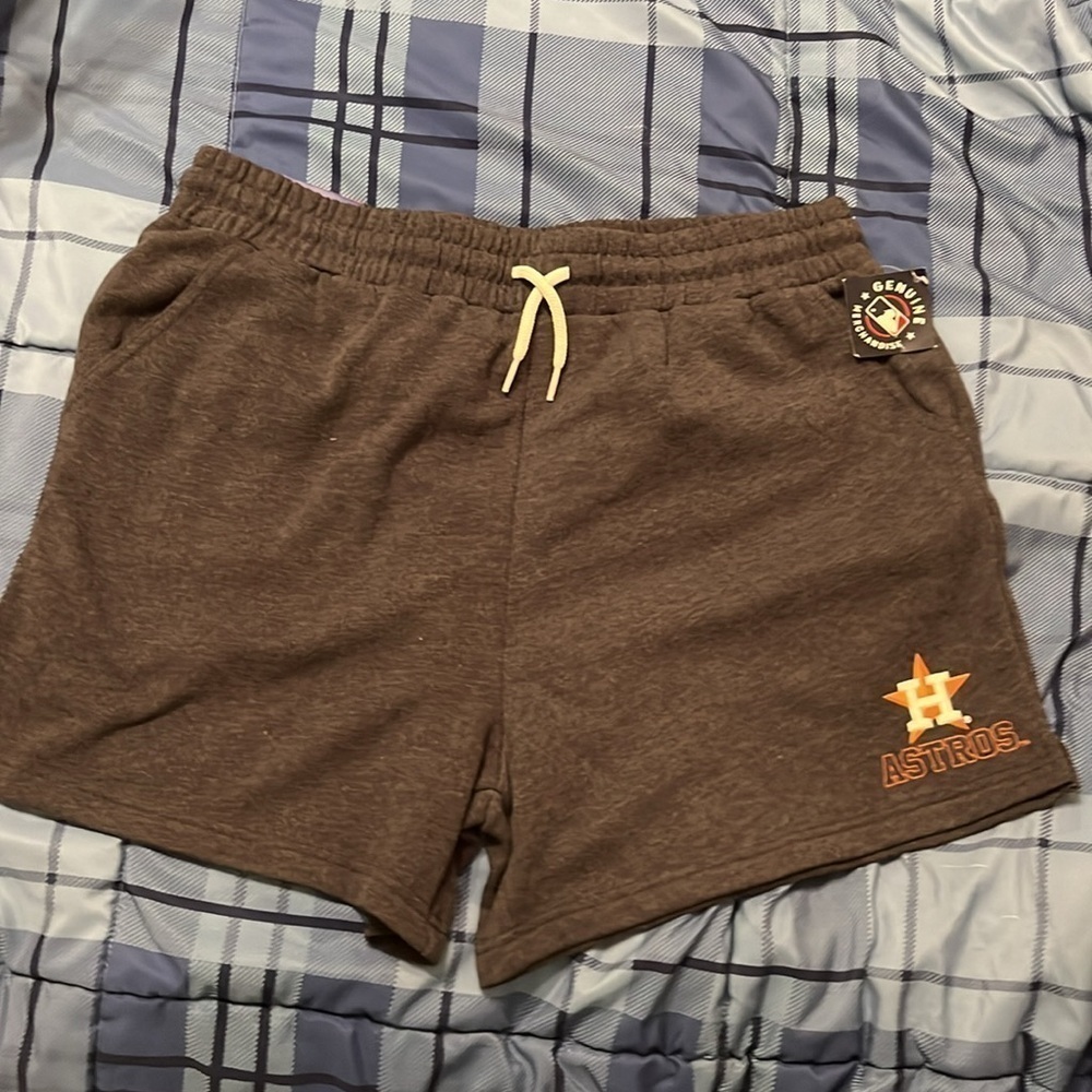 NWT Houston Astros Major League Baseball ladies shorts  super soft pockets